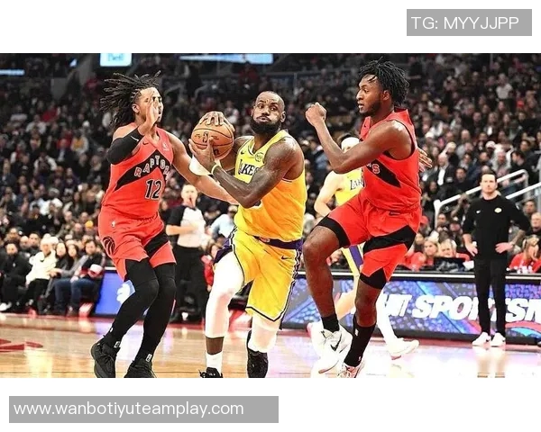 关键时刻11战全胜41岁老将18投12中展现传奇风采东詹联手强势降维打击