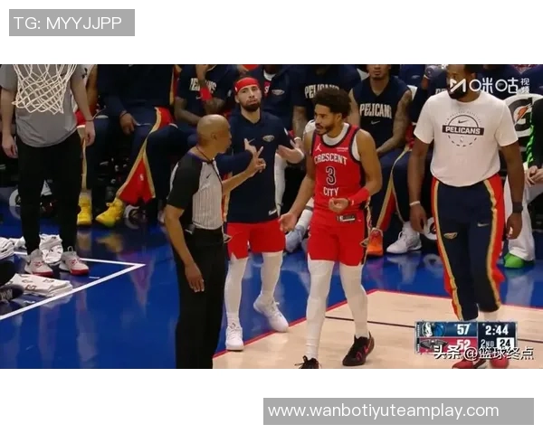 浓眉半场高效表现16分5板3帽完美罚球助力球队争胜